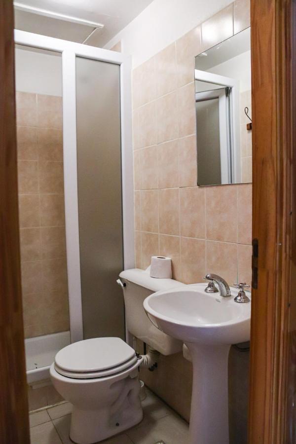 Yaghan Hostel Ushuaia Bagian luar foto